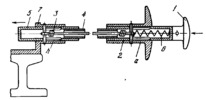 FLEXIBLE-LINK SHUTTER RELEASE MECHANISM OF A CAMERA